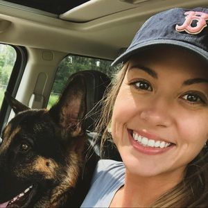 Meet your Posher, Brittany